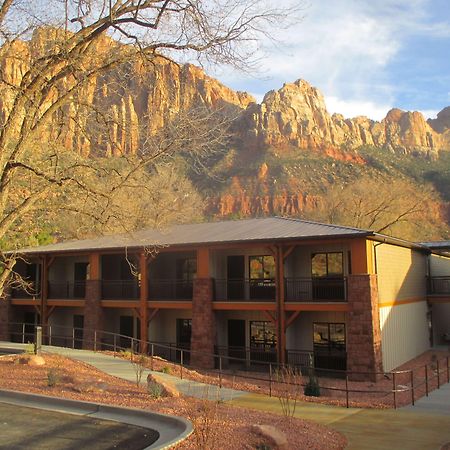 ספרינגדייל Best Western Plus Zion Canyon Inn & Suites מראה חיצוני תמונה